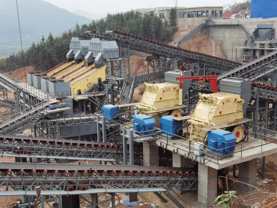 動(dòng)態(tài)丨磊蒙集團(tuán)大型反擊破助力湖北建設(shè)